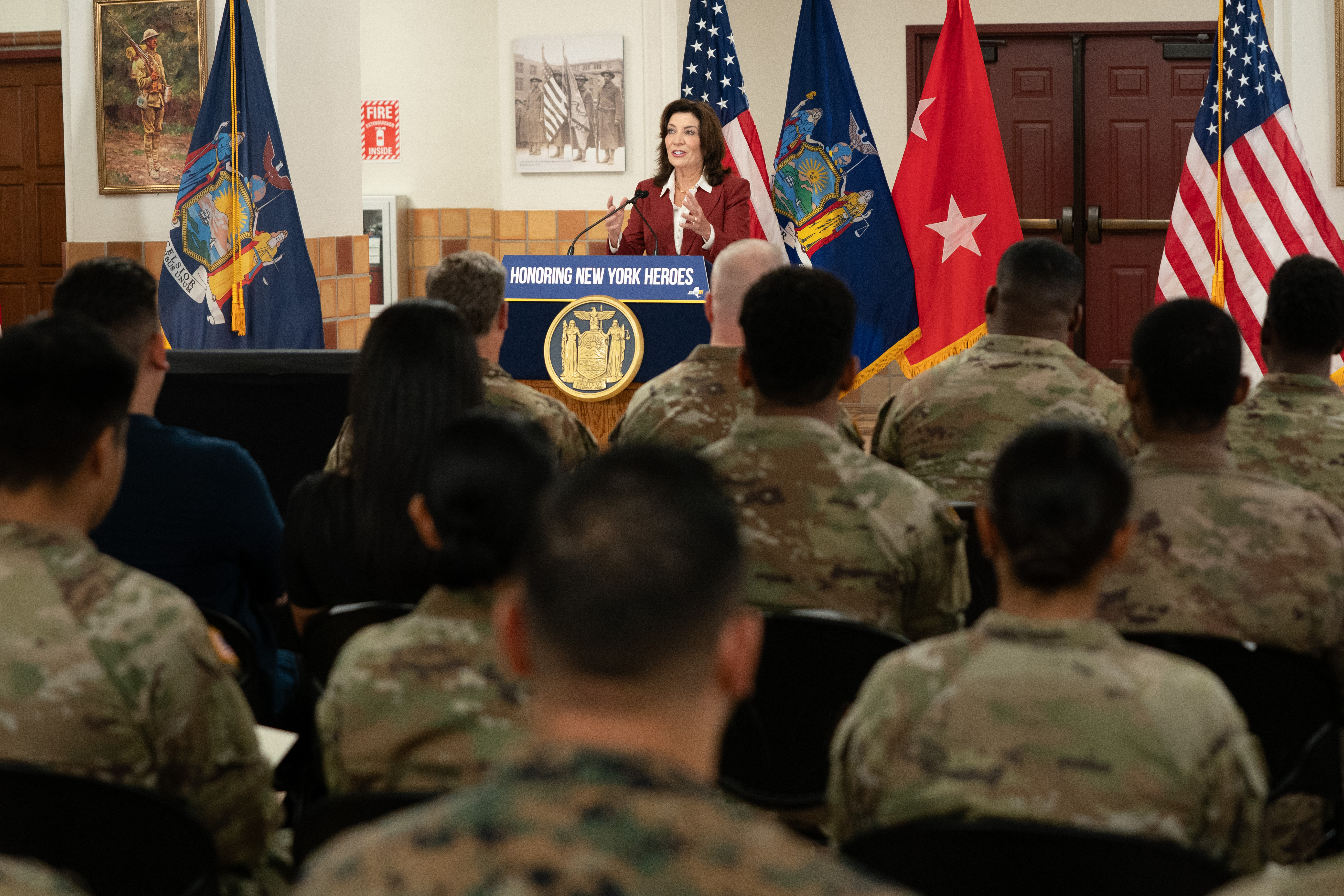 governor-hochul-recognizes-extraordinary-service-of-new-york-states-defense-forces_53990134721_o
