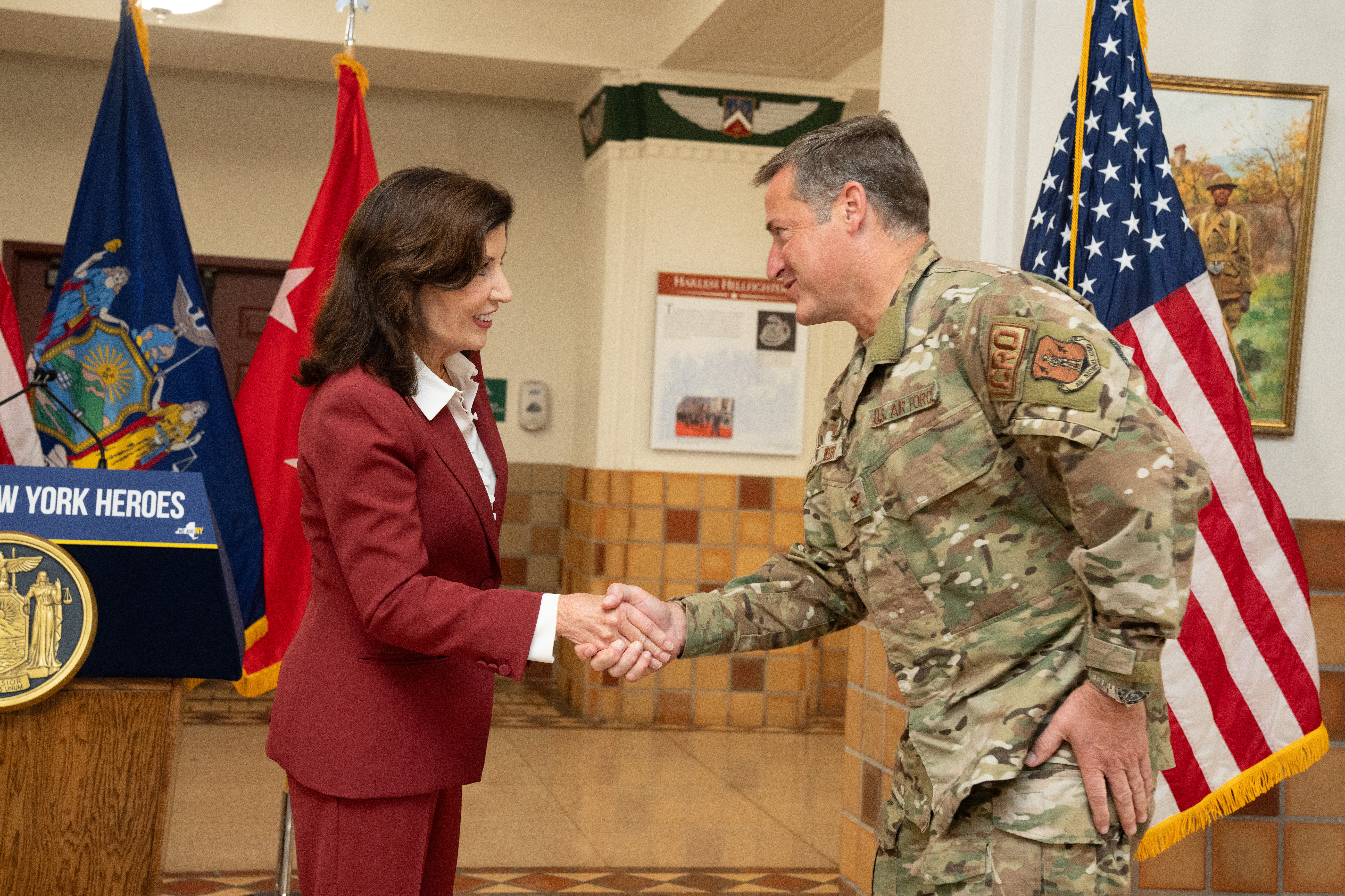 governor-hochul-recognizes-extraordinary-service-of-new-york-states-defense-forces_53990364303_o