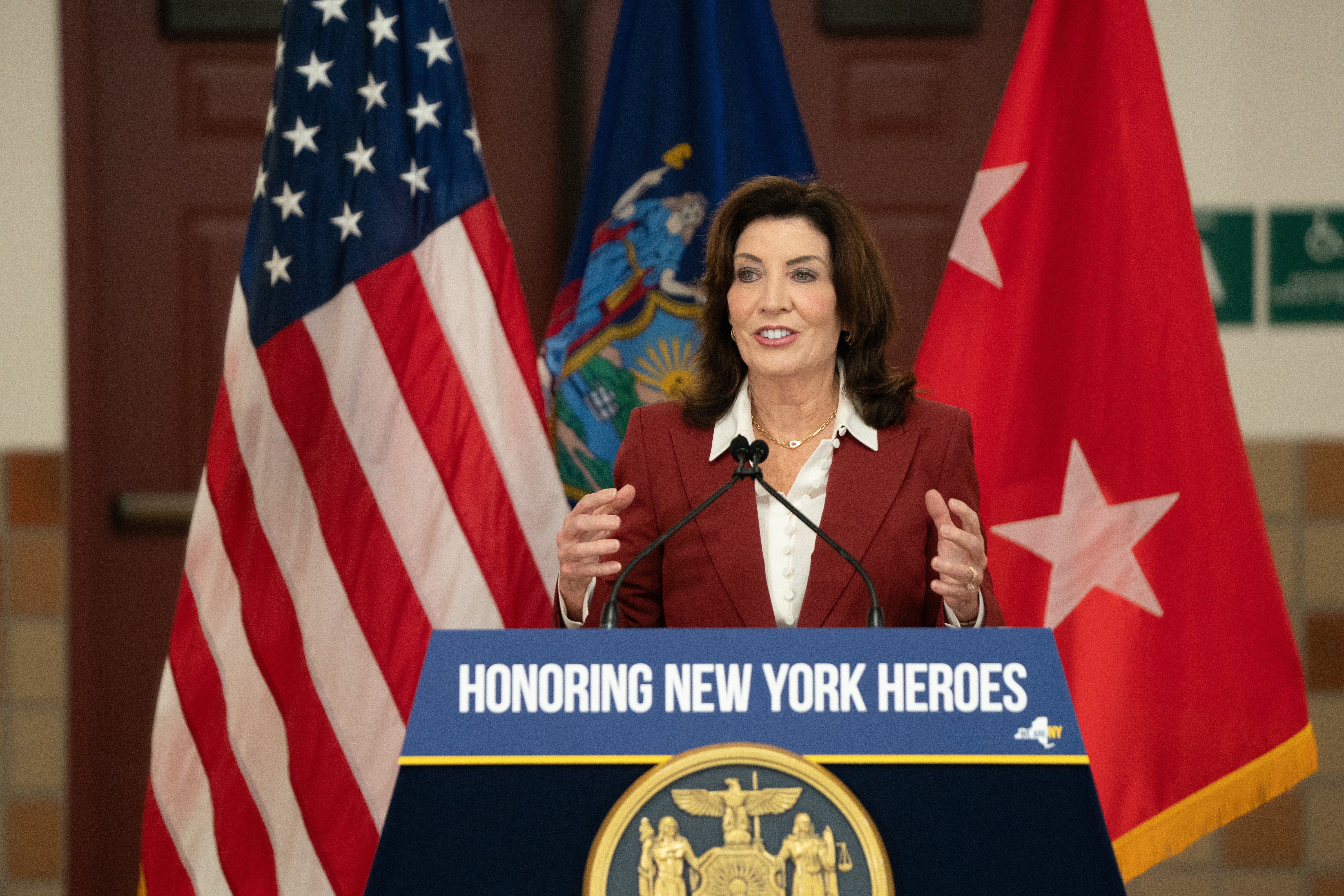 governor-hochul-recognizes-extraordinary-service-of-new-york-states-defense-forces_53990449849_o
