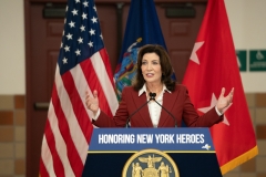 governor-hochul-recognizes-extraordinary-service-of-new-york-states-defense-forces_53990136726_o